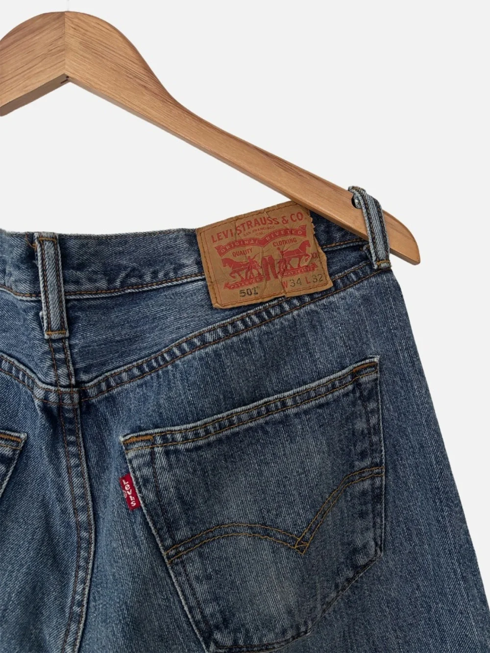 Vintage Levi's 501 34W Raw Hem